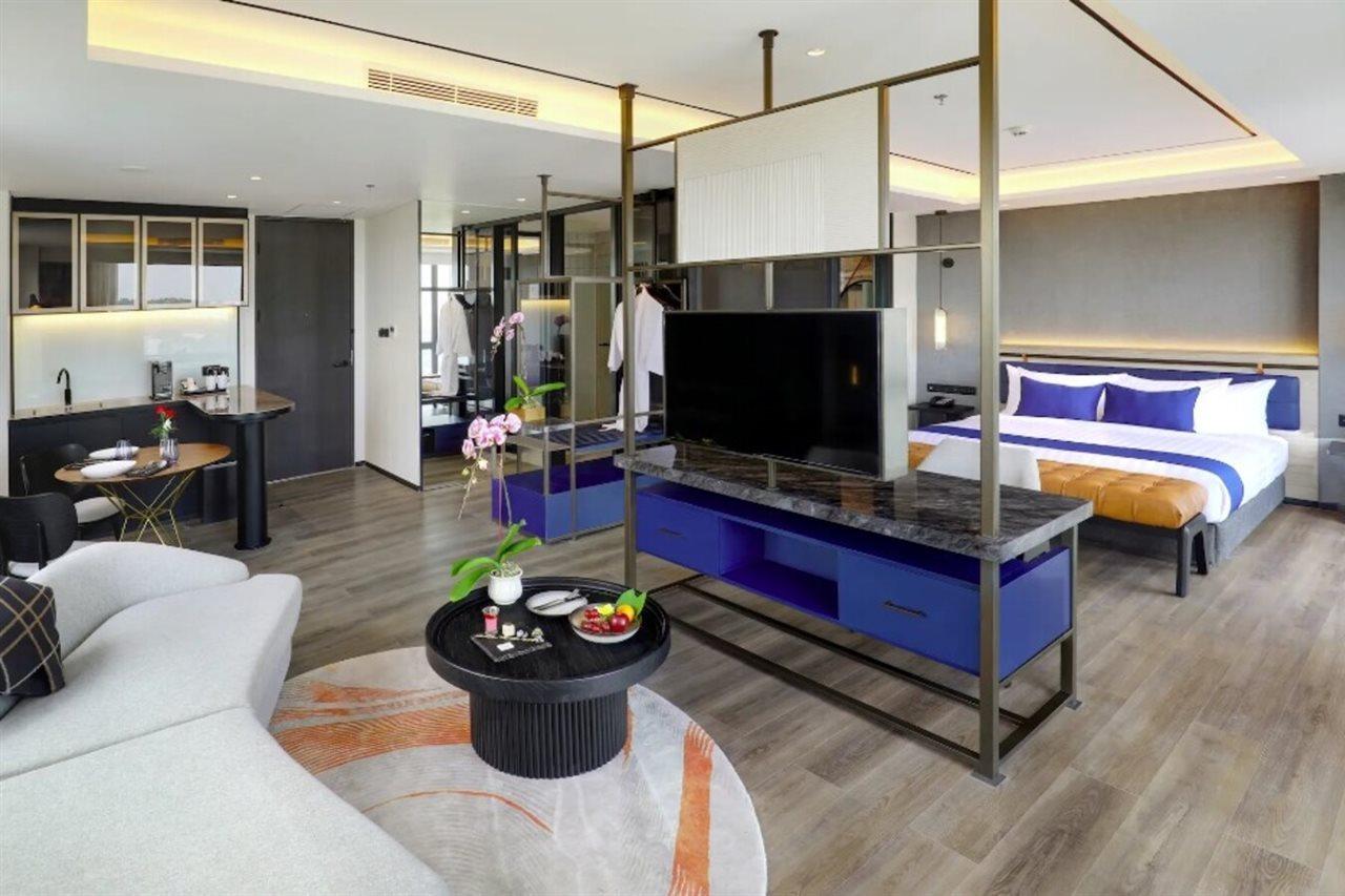 Hotel Aruss Семаранг Екстериор снимка